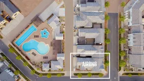 Sleeps 21, XL Rooms with King Beds, 86”TV, 2 Pools - Image 4