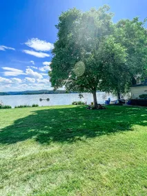 Lakeside Escape - No Cleaning Fees! - Image 2