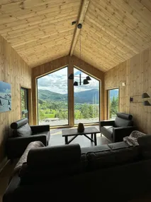 Cabin in beautiful nature and close to the glacier - Image 2