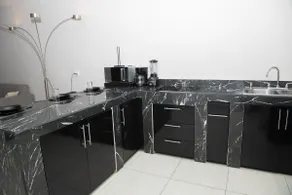 A beautiful executive apartment - Image 5