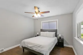 Entire Home | IMS | Speedway | 15min to Downtown - Image 5