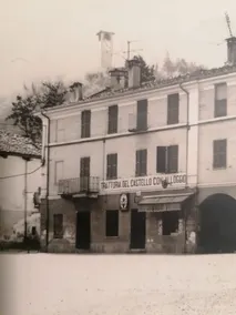 ”Castle Accommodation” with free parking - Image 3
