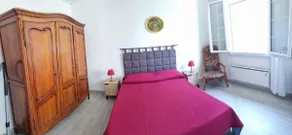 Townhouse with 1 parking space - Image 3