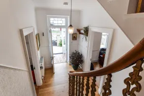 Beautiful 3-Story Townhouse in Central Lerwick - Image 3