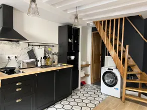 Paris center Les Halles: industrial loft - Image 4