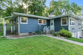 Benton St Condo - Image 4