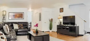 South Philly w/ FREE parking seek TravelPro/Nurse - Image 2