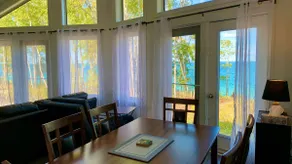 Beautiful Clearwater Lake Lakeview Home The Pas,MB - Image 4