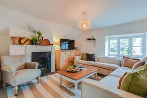 The Nook, Newly Available Relaxed 2 bed, Cotswolds - Image 2