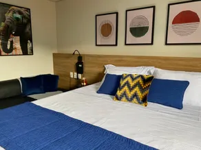 Charming Flat with Comfort and Leisure - Image 2