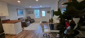 Very nice 1/1, full kitchen, W/D, New construction - Image 2