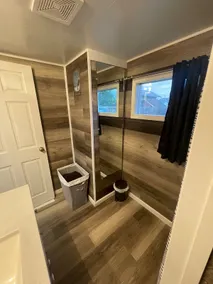 Private duplex near Airport and Downtown - Image 3