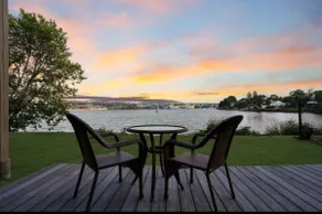 House Private Access to Water - Image 5