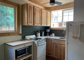 Star in the Woods Cabin - dog friendly in Baring - Image 5