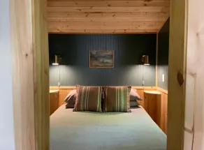 Star in the Woods Cabin - dog friendly in Baring - Image 4