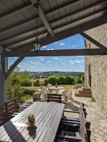 Unique, rustic villa with pool & incredible views - Image 2
