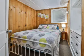 Lovely Cozy Cottage in Laconia - Image 3