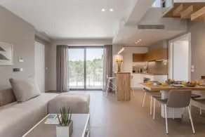 Noemie Luxury Suite 108 - Image 2