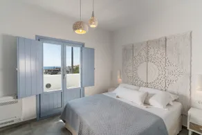 Sea View Suite with Private Hot tub - Image 2