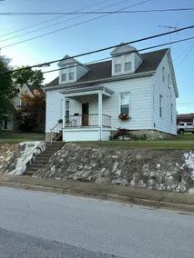 Knott House-short walk to downtown/riverfront - Image 4
