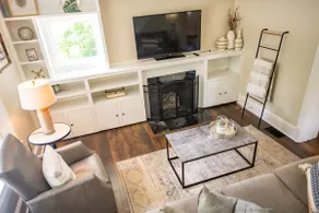 Charming home steps away from Main Street Hudson and Western Reserve Academy - Image 3