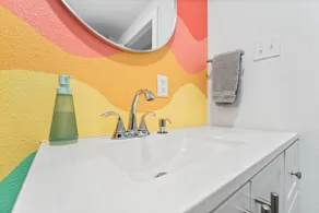 Mod-Pod Retro Studio | Near TTU | 1BR/1BATH - Image 5