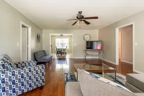 Home in Monticello near downtown w/ modern vibes - Image 5
