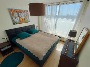 Beautiful apartment with sea/marina view - Image 5