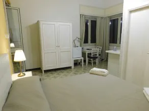 Villa with Garden B&B Mini Apartment Suite - Image 4