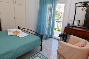Stylish comfortable apartment in the city center - Image 5