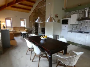 Rustic villa in beautiful nature - Image 5
