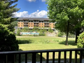 Fabulous Jay Peak ski-in/ski out condo! - Image 5