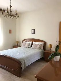 Stylish house in the center of Paglieta - Image 5