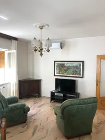 Stylish house in the center of Paglieta - Image 3