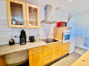 Rue de Reims super T3 tout équipé et parking privé - Image 3