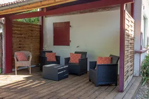 Charming cottage with terrace - Image 2