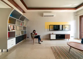 Designer 3 bed flat in city centre around parks - Image 5