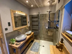 Vacation home with 4 double rooms - Image 5