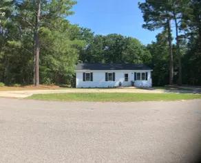 Peaceful Retreat-3 bedroom hidden gem - Image 2