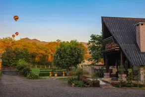 Hornero Chalet with Jacuzzi Facing the Canyons - Image 4