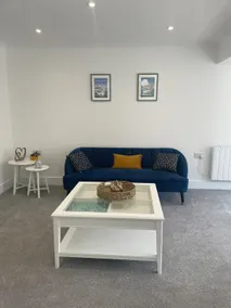 Sunny Corner - lovely 2 bedroom appt - Image 3