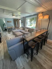 Peaceful lake retreat - Image 2