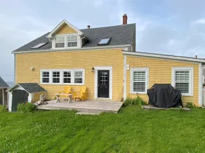 Harbour House - Halls Harbour Waterfront Getaway - Image 3