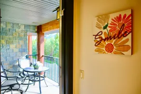 Splendid Mountain View Condo with 1-Bedroom 2 Beds - Image 5