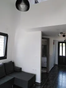 House with an attic by the sea - Image 3