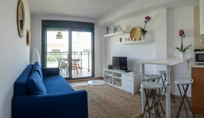 XXL Swimming Pool • Terrace • Padel • Tennis • Parking - Image 4