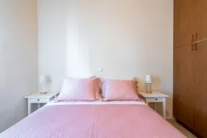 Manos Home - Image 3
