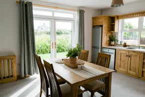Modern self catering apartment, Miltown Malbay - Image 2