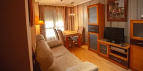 Apartment in the heart of Palencia with garage - Image 2