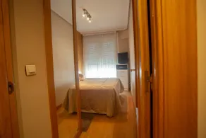Apartment in the heart of Palencia with garage - Image 5
